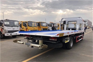 自流井区汽车救援补胎